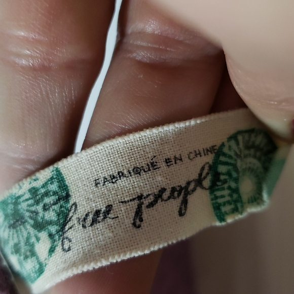 Free people rose top with off white rose lace - Picture 5 of 8